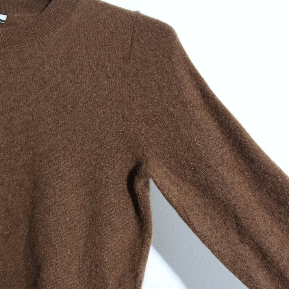 J. Crew 100% Cashmere Classic-Fit Crewneck Sweater Warm Tan Long Sleeve Sz Small